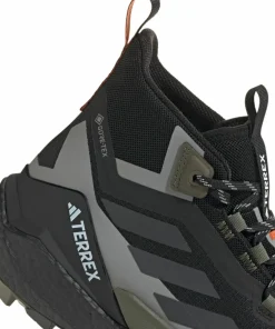 Sale Adidas Men's Terrex Free Hiker 2 Gore-Tex Core Black/Carbon/Olistr Cblack/Carbon/Olistr