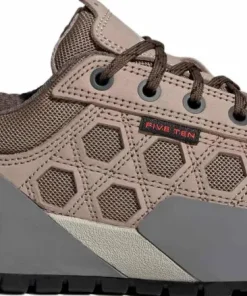 Outlet Adidas Women's Guide Tennie Wonder Taupe / Earth Strata / Grey Three