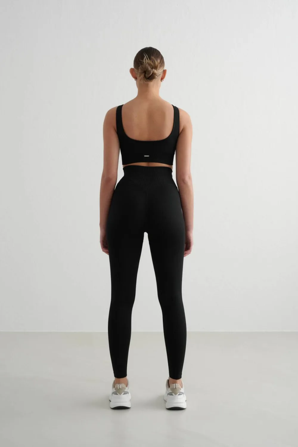 Hot Aim'n Women's Ribbed Seamless Tights Black