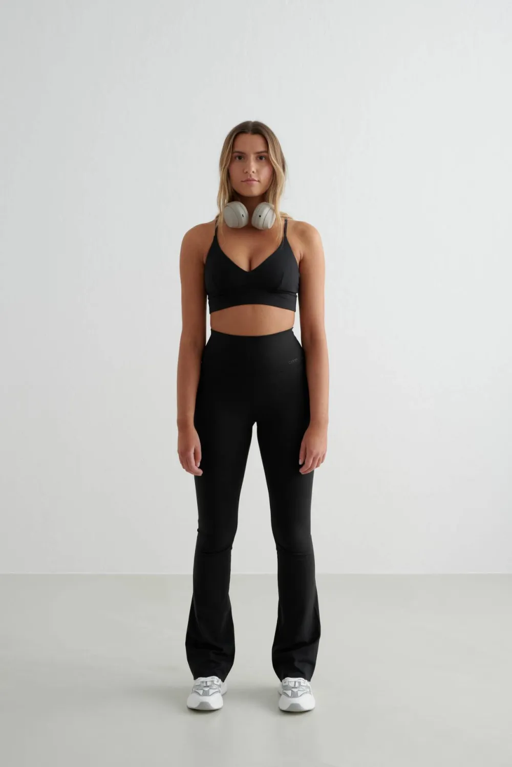 Outlet Aim'n Women's Sense Flare Tights Black