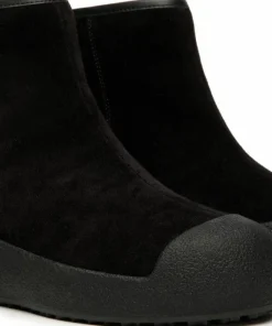 Best Bally Women's Guard Iii L Suede Calf Black