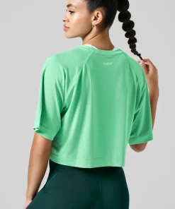 Best Casall Women's Laser Mesh Crop Tee Apple Crush