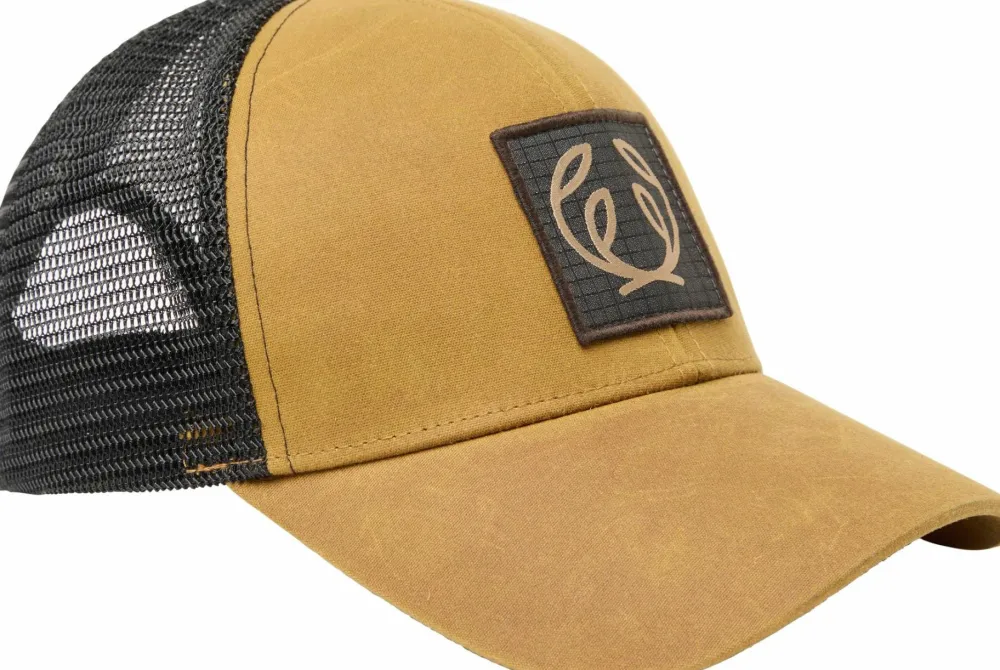 Hot Chevalier Symbol Oiler Cap Golden Oak