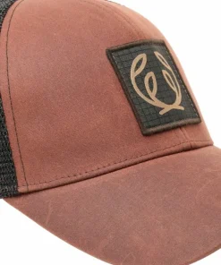 New Chevalier Symbol Oiler Cap Burgundy