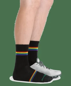 Best Darn Tough Men's Prism Micro Crew Lightweight Running Sock with Cushion Black