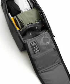 Outlet Db Hugger Backpack 30L Reflective Black