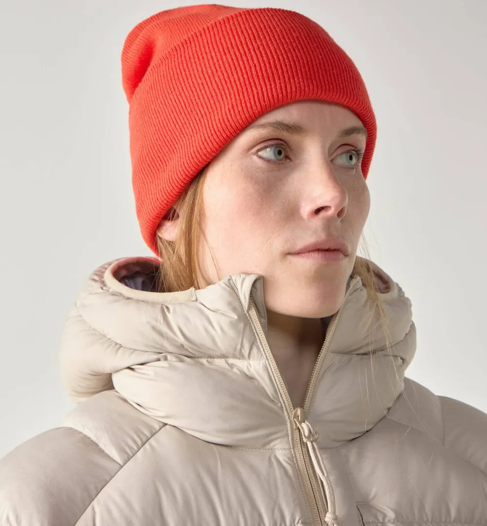 Discount Haglöfs Outsiders Beanie Bright Red