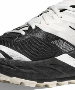 New Hoka Women's Speedgoat 7 Black/White