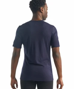 Best Icebreaker Men's 200 Oasis Short Sleeve Crewe Midnight Navy