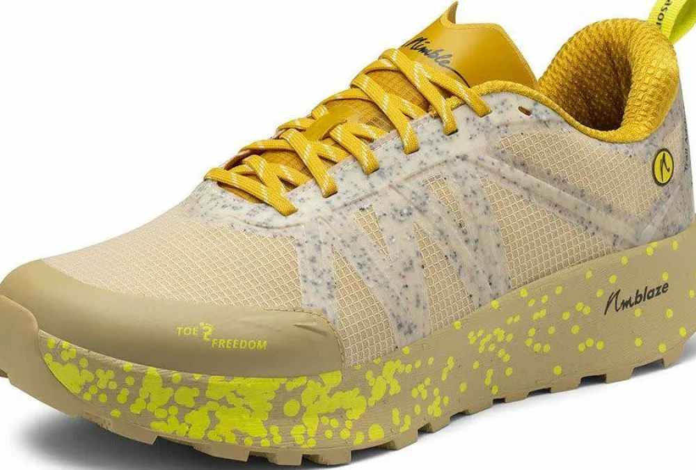 Best Joe Nimble Men's Trail Addict Pro-R Beige