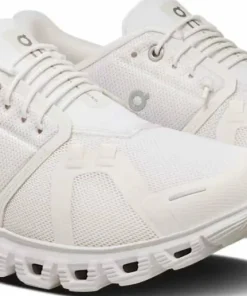 Sale On Women's Cloud 6 White/White