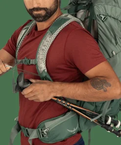 Sale Osprey Men's Stratos 44 PINE LEAF GREEN