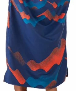 Hot Packtowl Changing Poncho Riso Wave