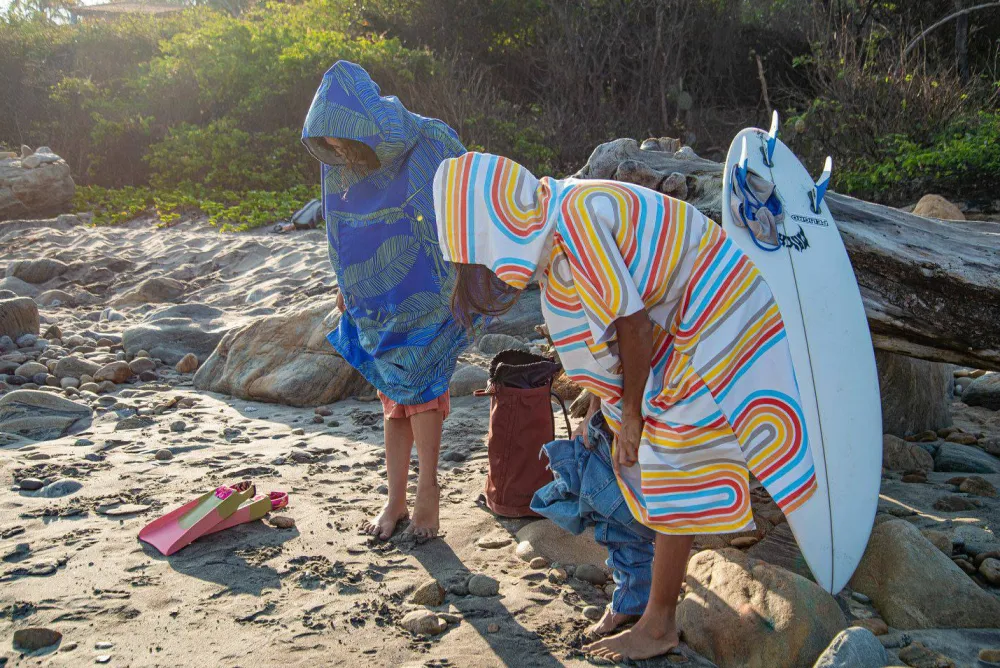 Hot Packtowl Changing Poncho Riso Wave