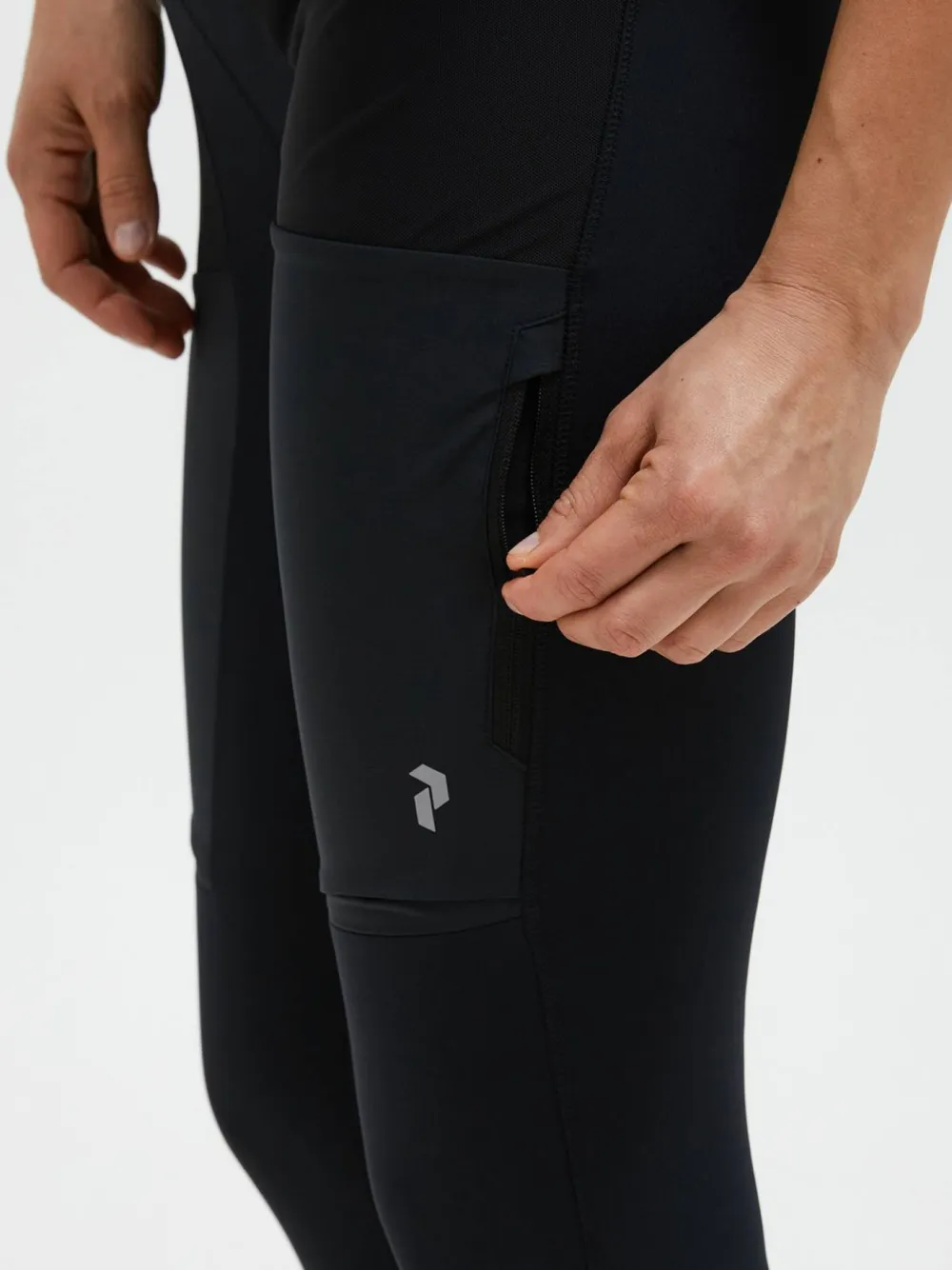 Discount Peak Performance Women's Ascent Track Tights Black