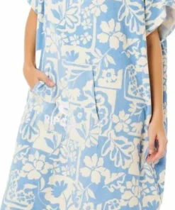 Hot Rip Curl Women's Mixed Hooded Poncho Blissful Blue