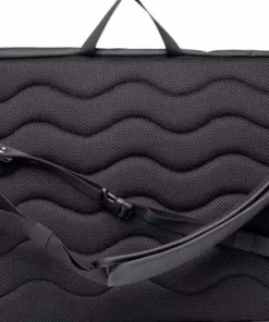 Hot Sandqvist Stream Messenger Black
