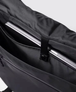 Hot Sandqvist Stream Messenger Black