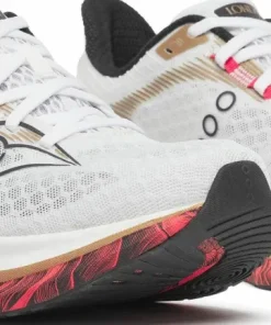 Clearance Saucony Men's Endorphin Speed 5 White/black
