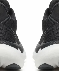 New Saucony Women's Triumph 23 Wide Black/White