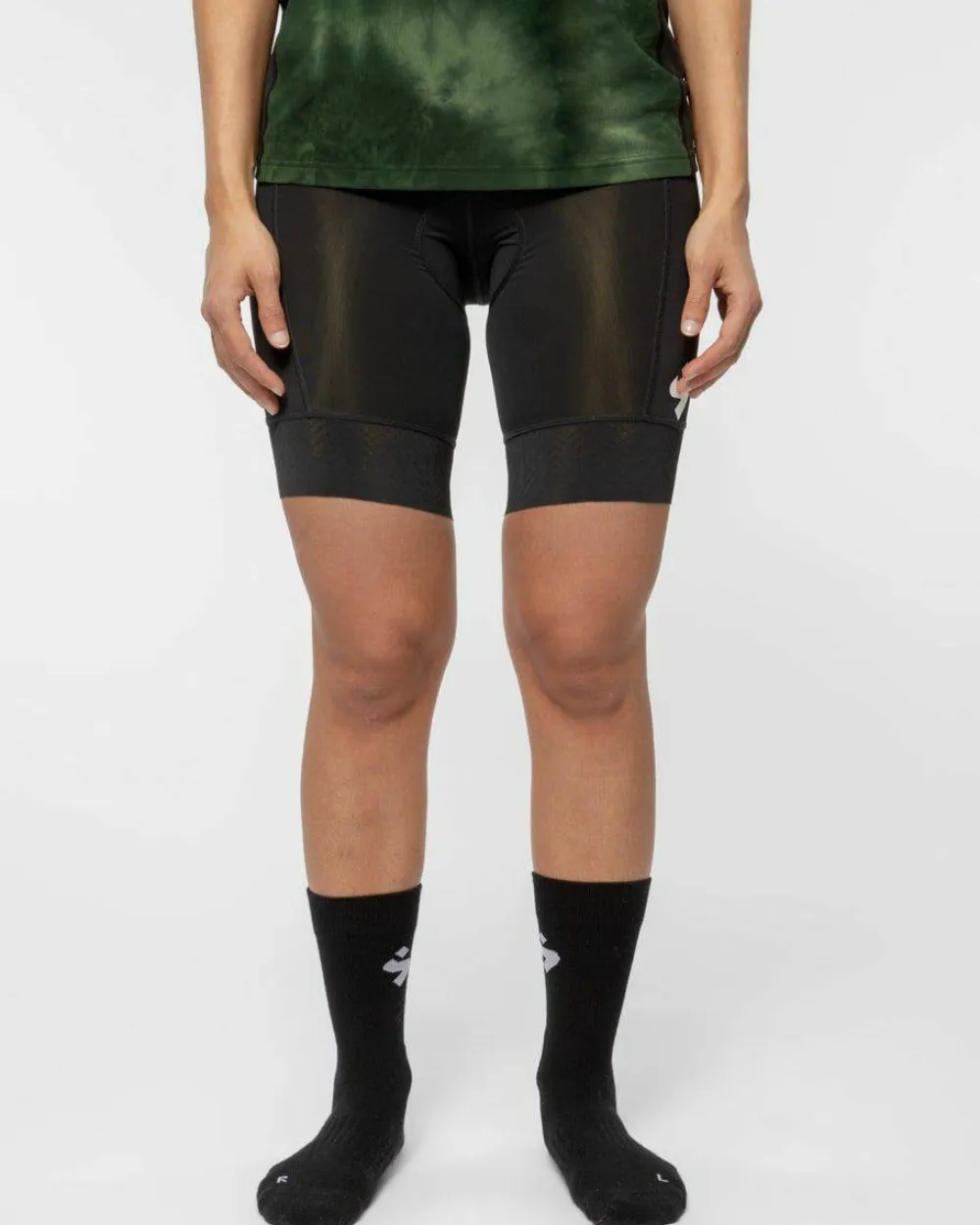Clearance Sweet Protection Women's Hunter Roller Shorts Black